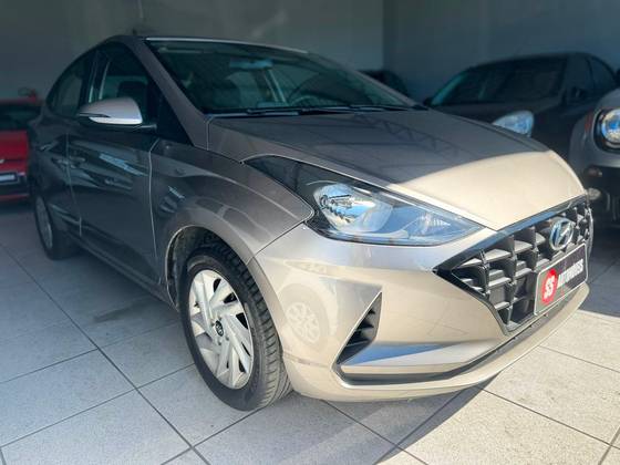 HYUNDAI HB20S 1.0 12V FLEX EVOLUTION MANUAL HYUNDAI HB20S 1.0 12V FLEX EVOLUTION MANUAL